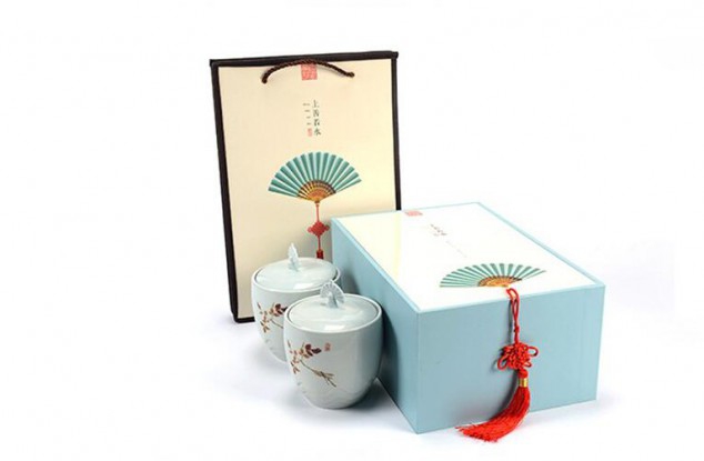 简约高档茶叶礼盒包装设计
